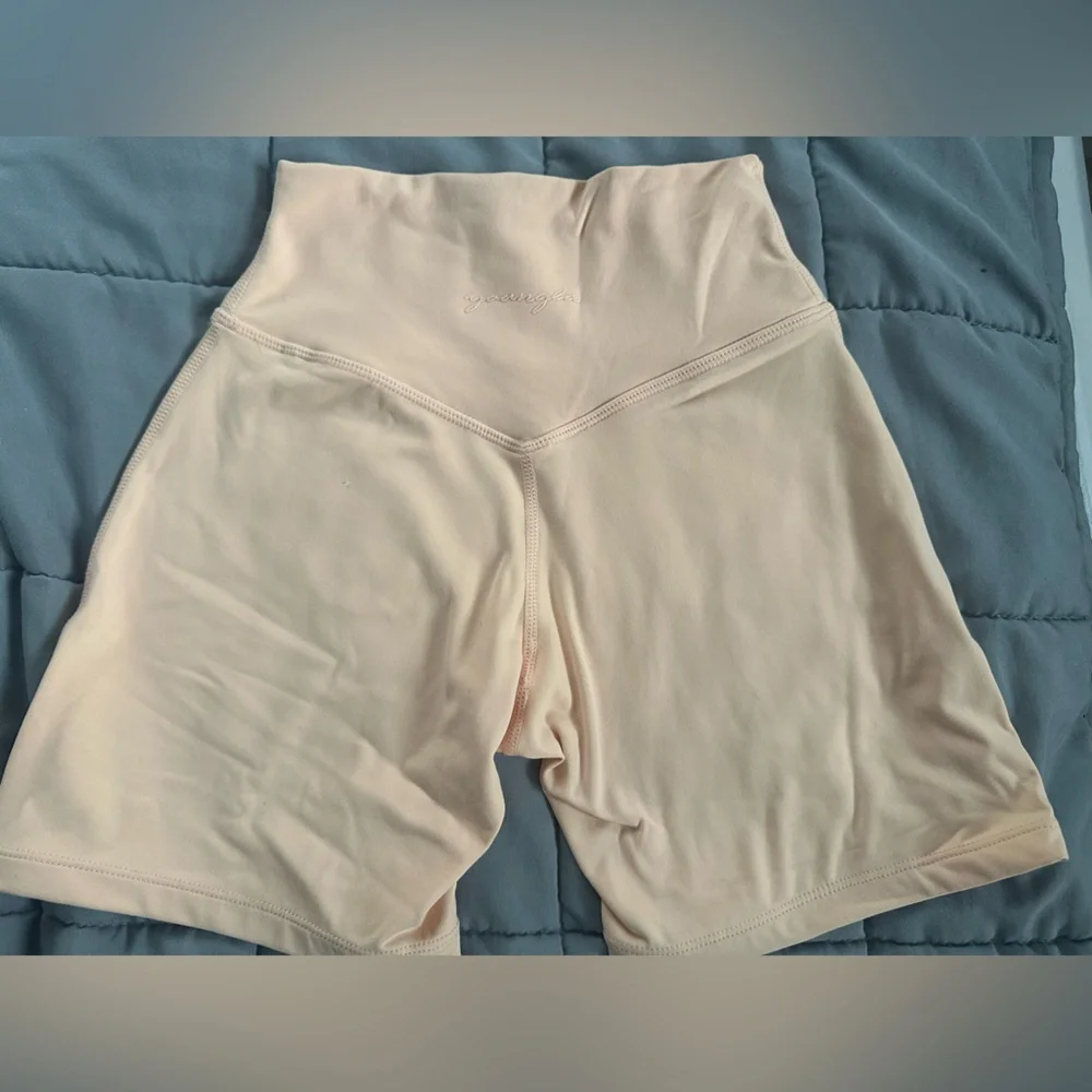 NWOT YOUNGLA BIKER SHORTS - Picture 5 of 7